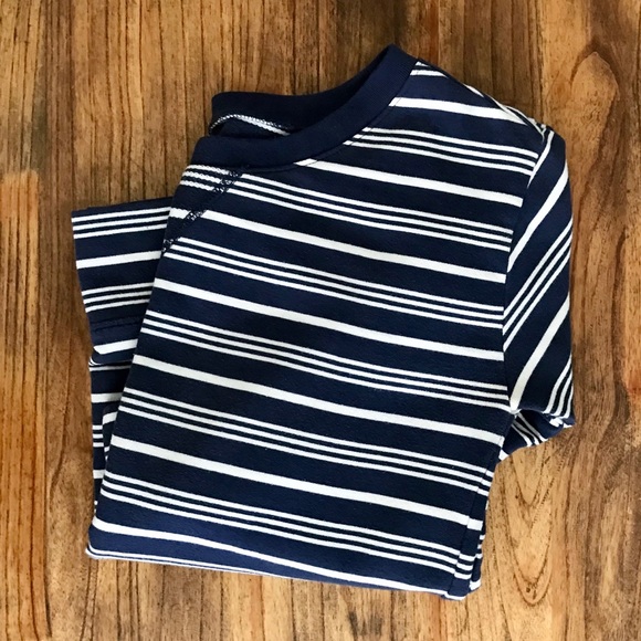 Levi's Tops - Levi’s Top ✨